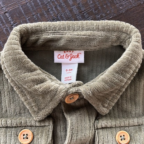 Cat & Jack Ribbed Unisex Winter Velvet Romper Olive Size 0-3M - Picture 2 of 5